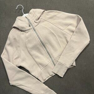 EUC Lululemon Scuba Full-Zip Cropped Hoodie Mojave Tan - Size 6